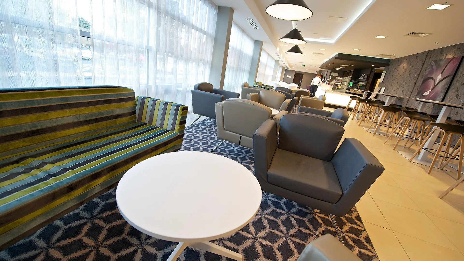 Holiday Inn Southend By Ihg Hotel