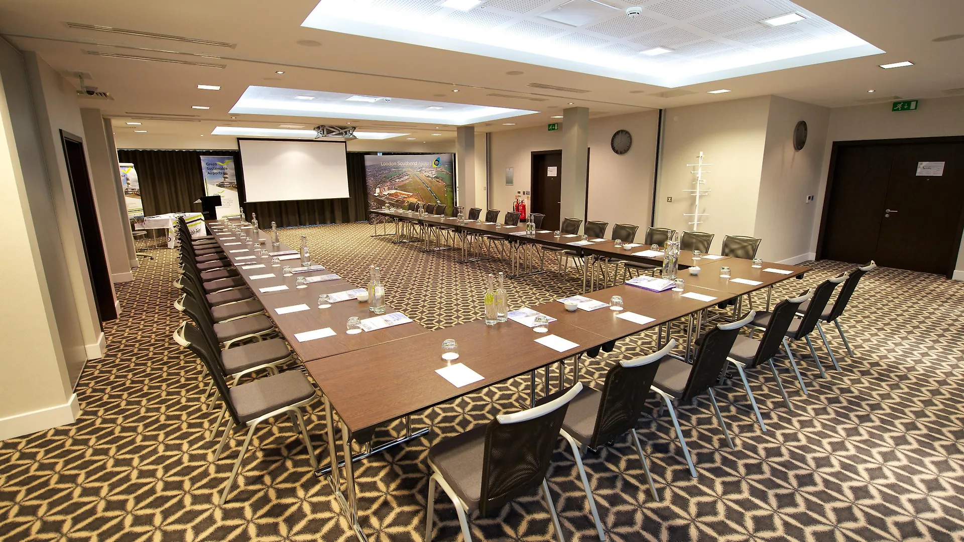 Holiday Inn Southend By Ihg Hotel