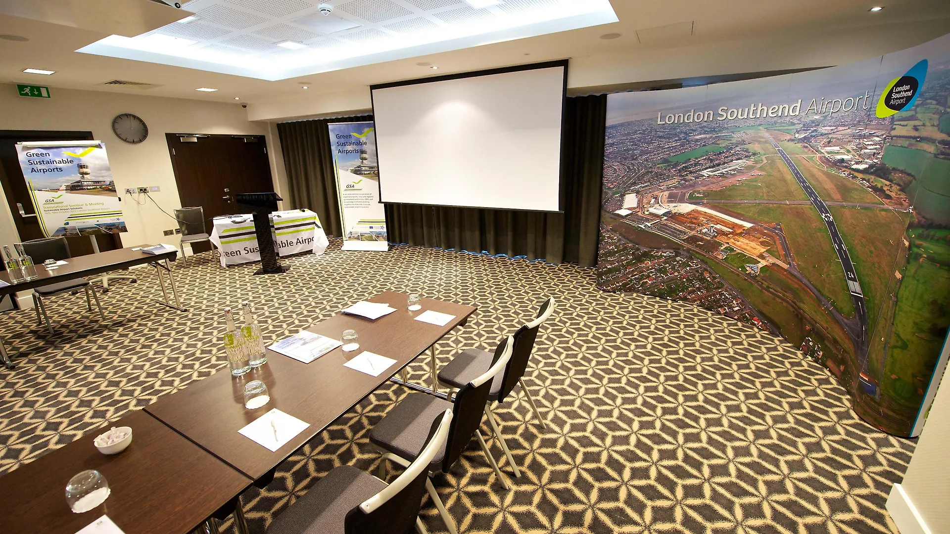Holiday Inn Southend By Ihg Hotel